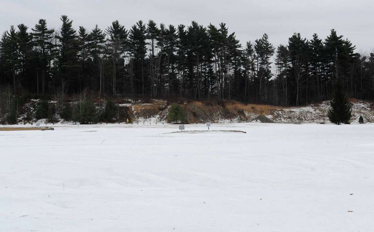 Tanski wants apartments to replace driving range