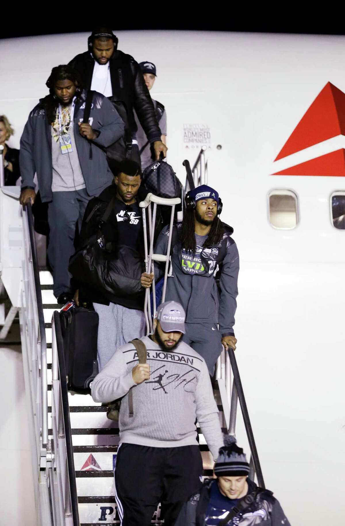 Seahawks come home from Super Bowl