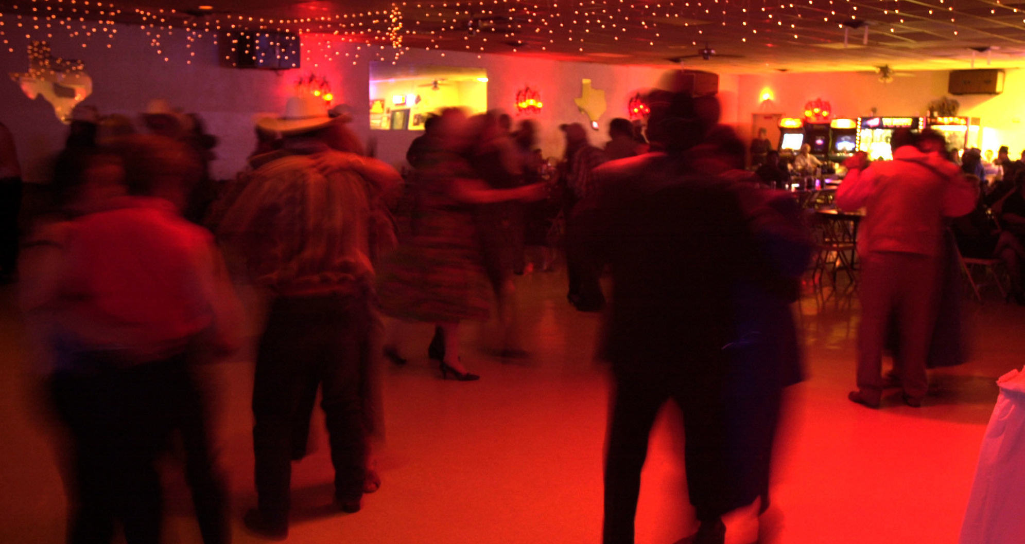 Seniors find a 'Royal' place to dance