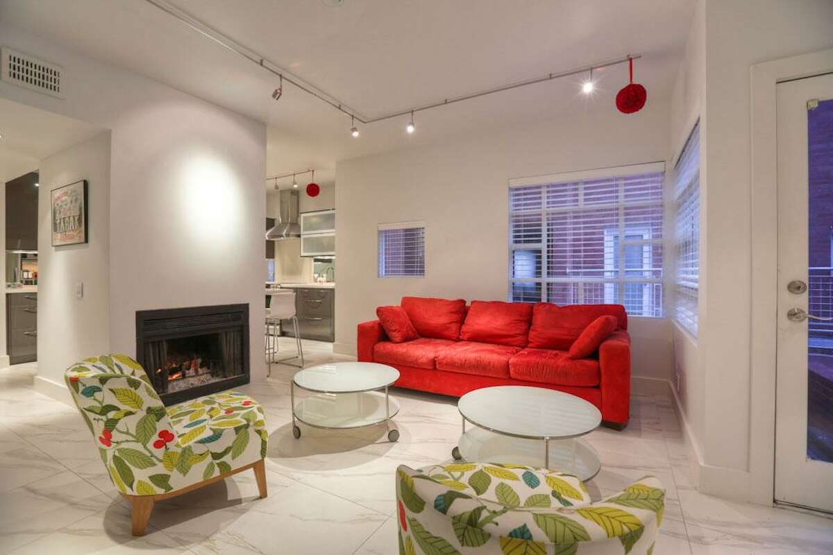 Affordable townhomes inside the 610 Loop