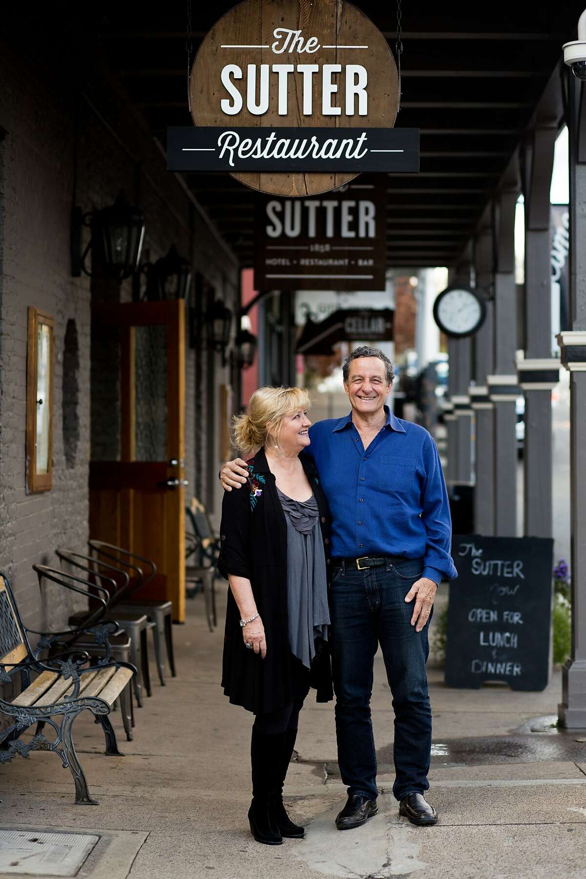 Dining In Sutter Creek - x0gjz40