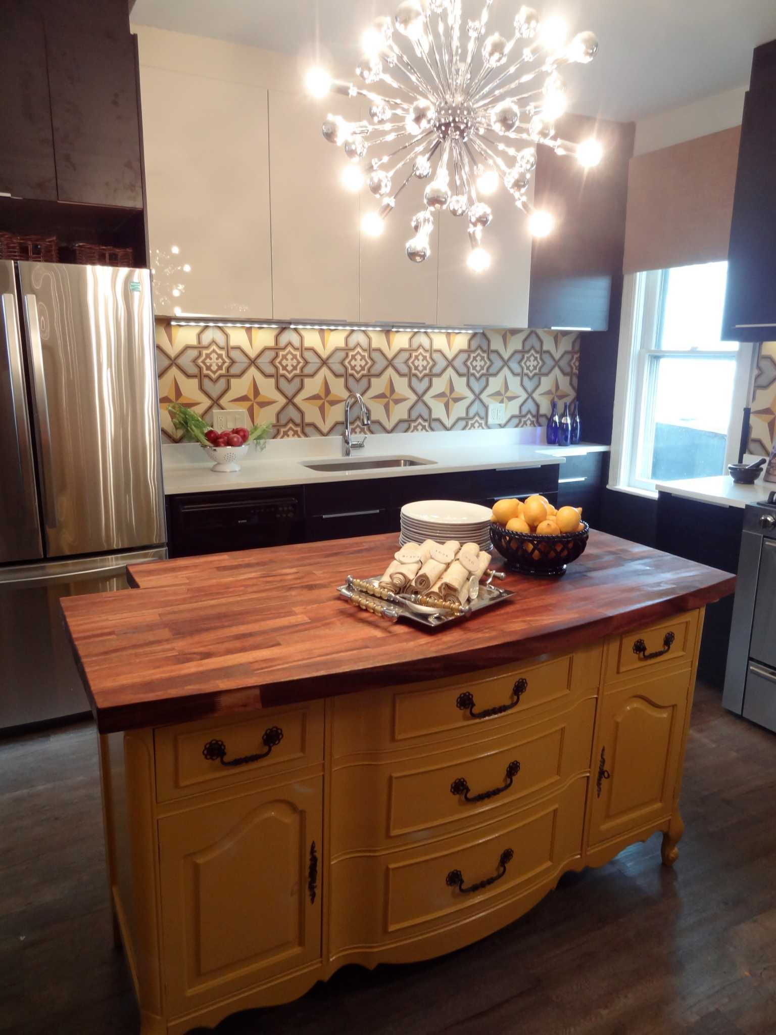 Celebrity designer brings tips to Expo