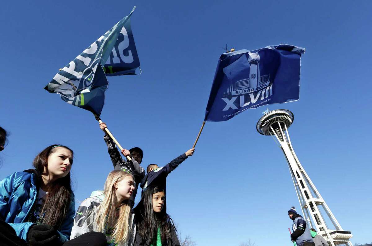 A crowd of fans estimated at 700,000 turned out Wednesday for the Seahawks' parade in Seattle.