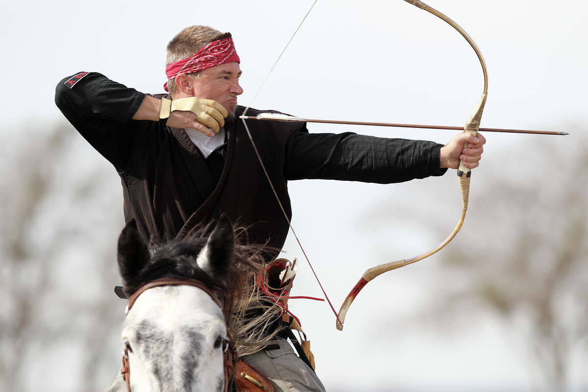 Competition tests archery, riding skills