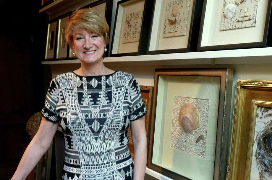 Greenwich woman celebrates 15 years of bringing art world to cable