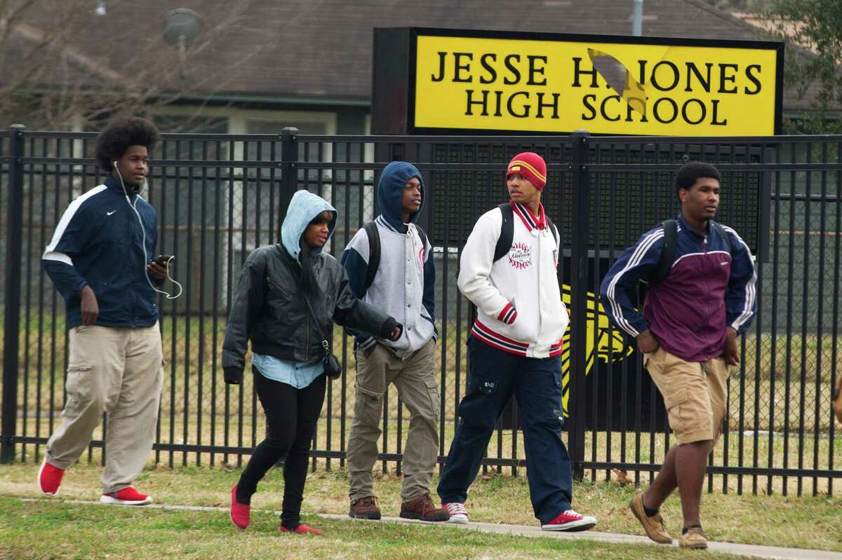 Jones High, once thriving, now set for closure
