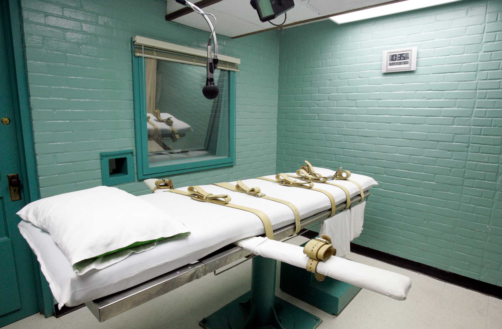 Texas man faces execution for brutal 1996 strangling death