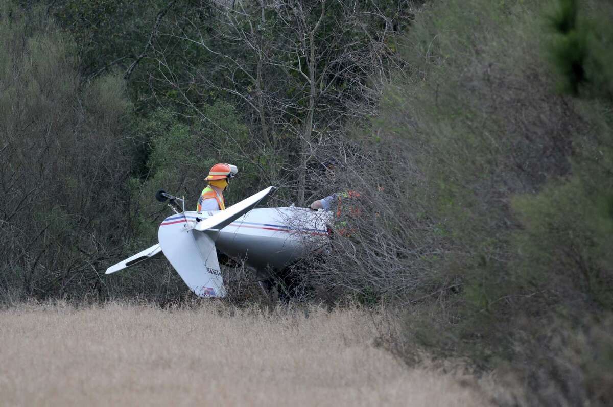 Airplane goes down near Tomball