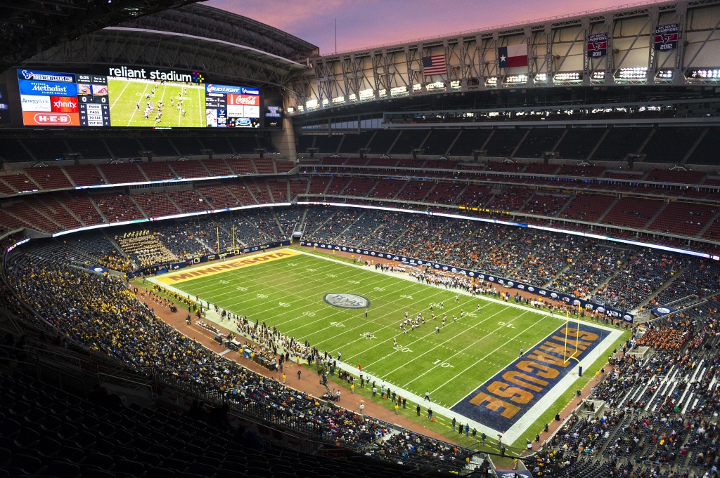 Just A Bit Outside: Reliant Stadium getting new name