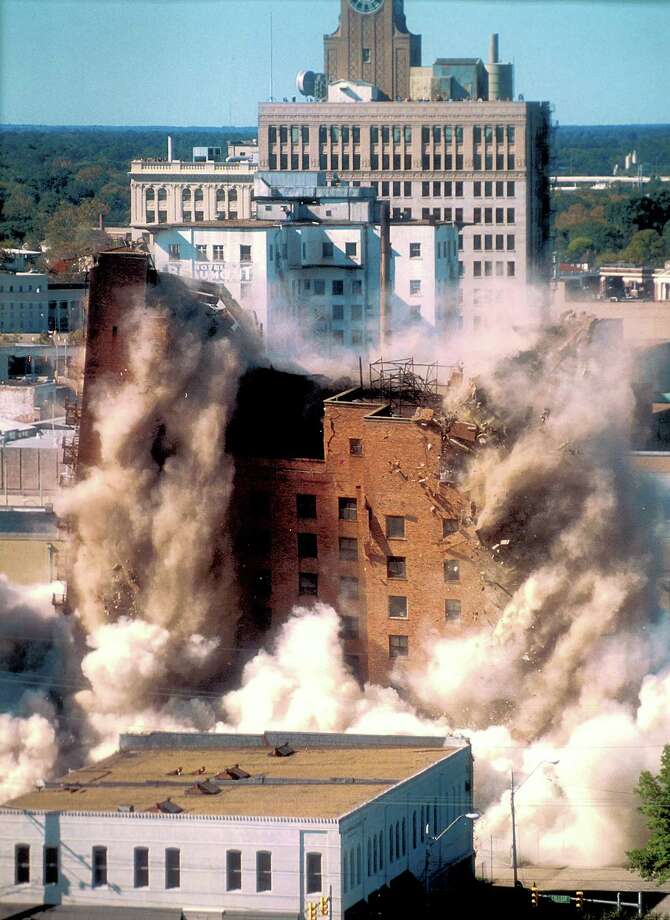 City Owned E Up For 2 Decades After Hotel S Demolition The Lasalle Hotel Was Imploded In 1995 Lot That Once Housed Building Is