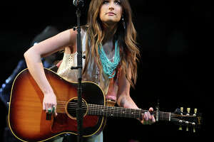 Kacey Musgraves shows why she’s a star at Gruene Hall