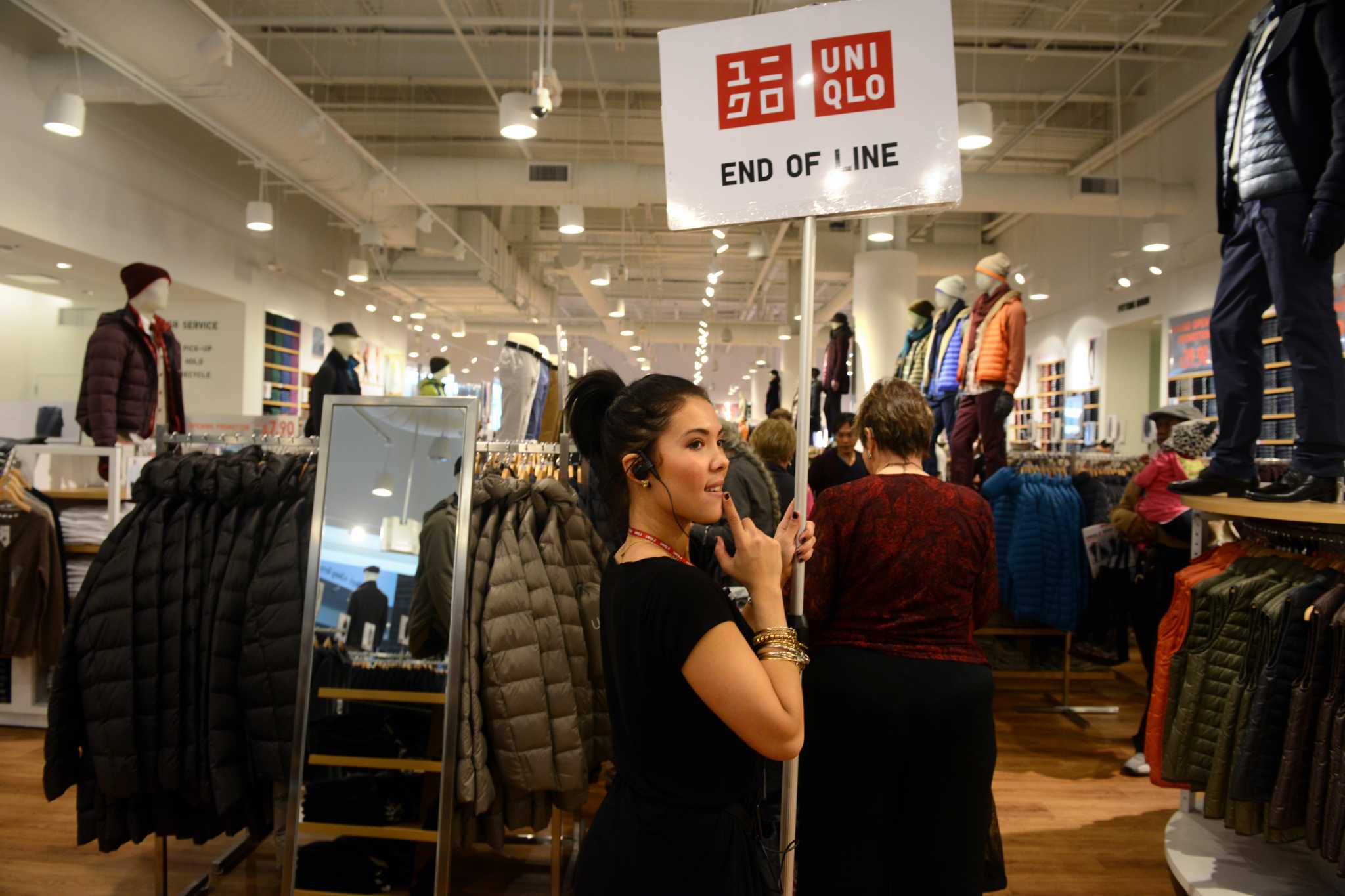 Stamford makes room for Uniqlo to open in two empty mall stores