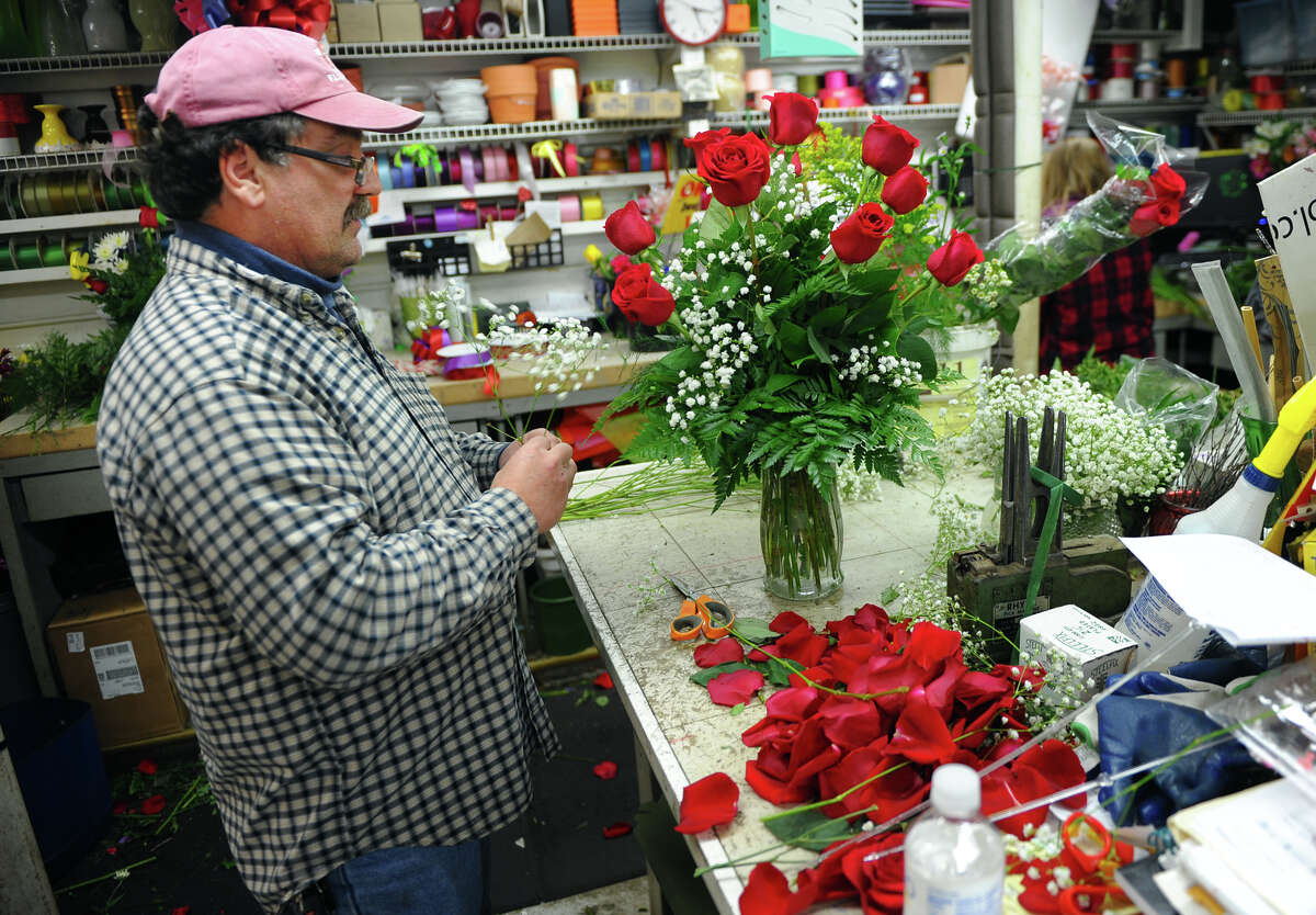 Stamford florists: Valentines flowers will arrive, maybe late