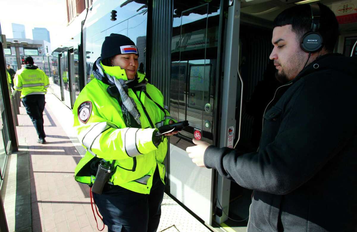 With Inspectors In Place, Metro Ups Fare Warning