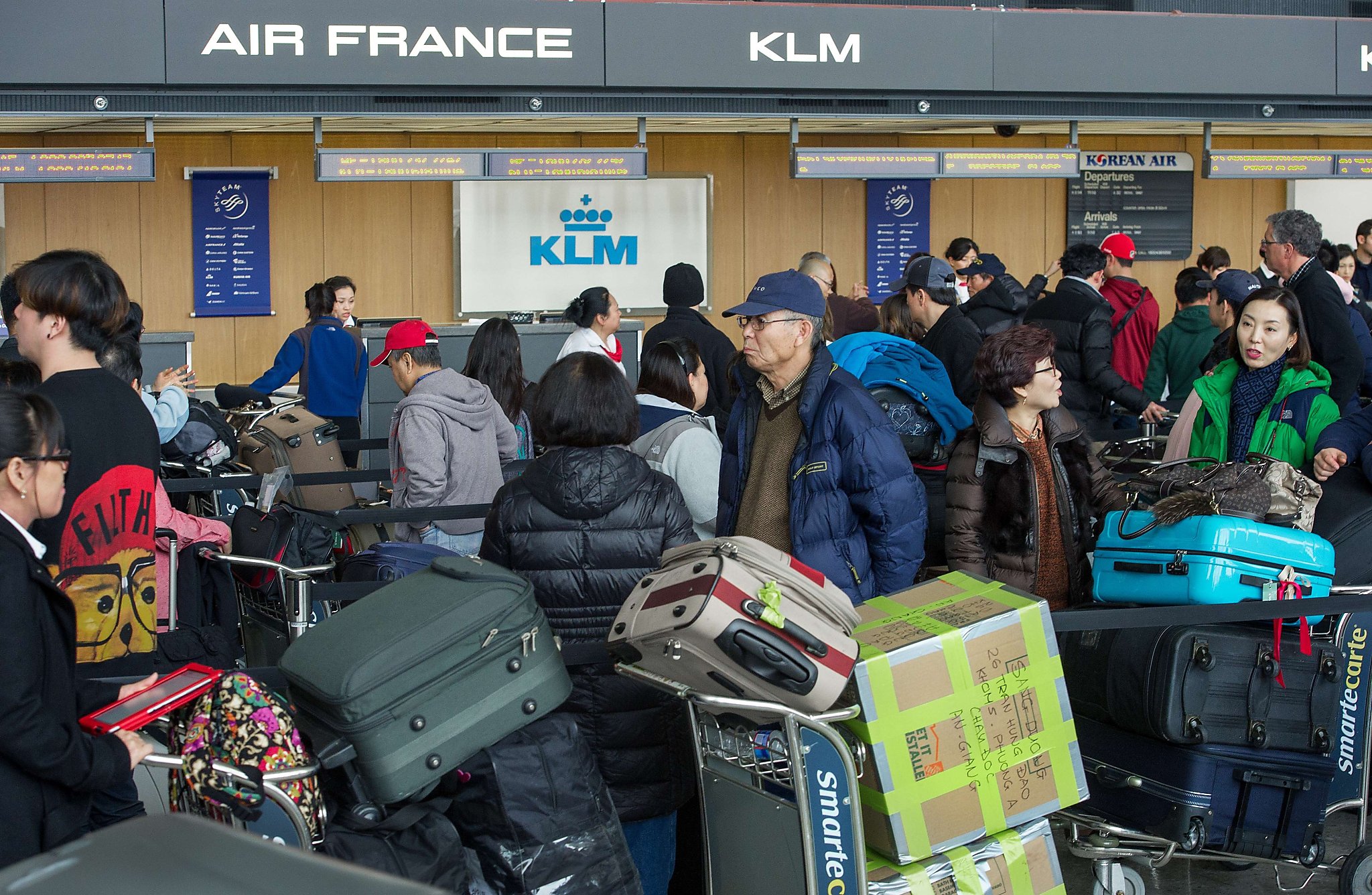 Brutal Winter Causes Record Flight Cancellations