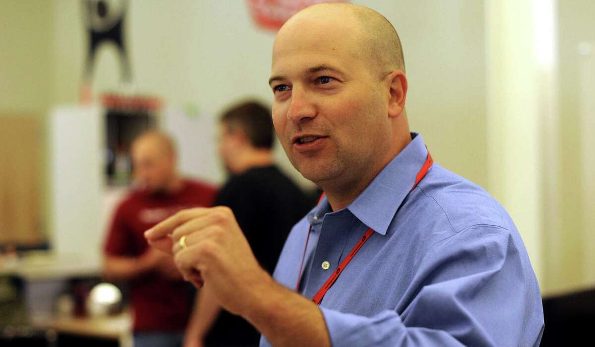 With leadership change, new questions for Rackspace