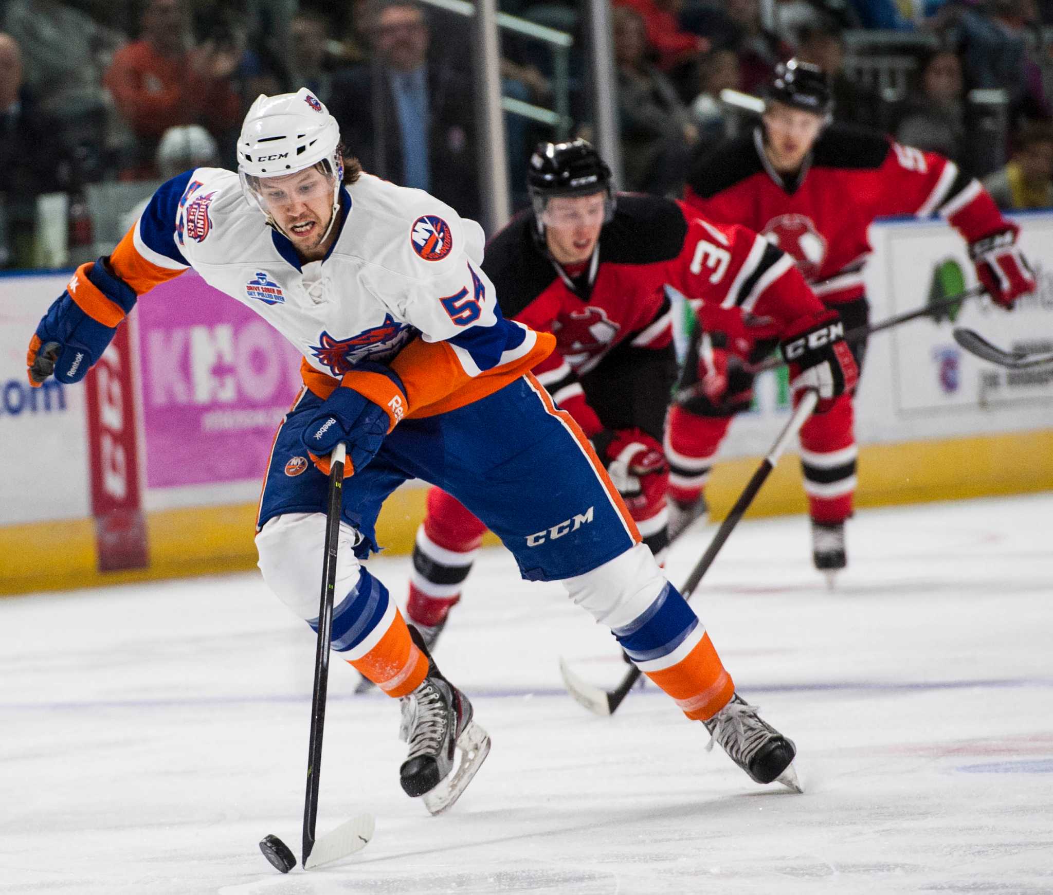 Nilsson, Sound Tigers hold off Devils - Connecticut Post