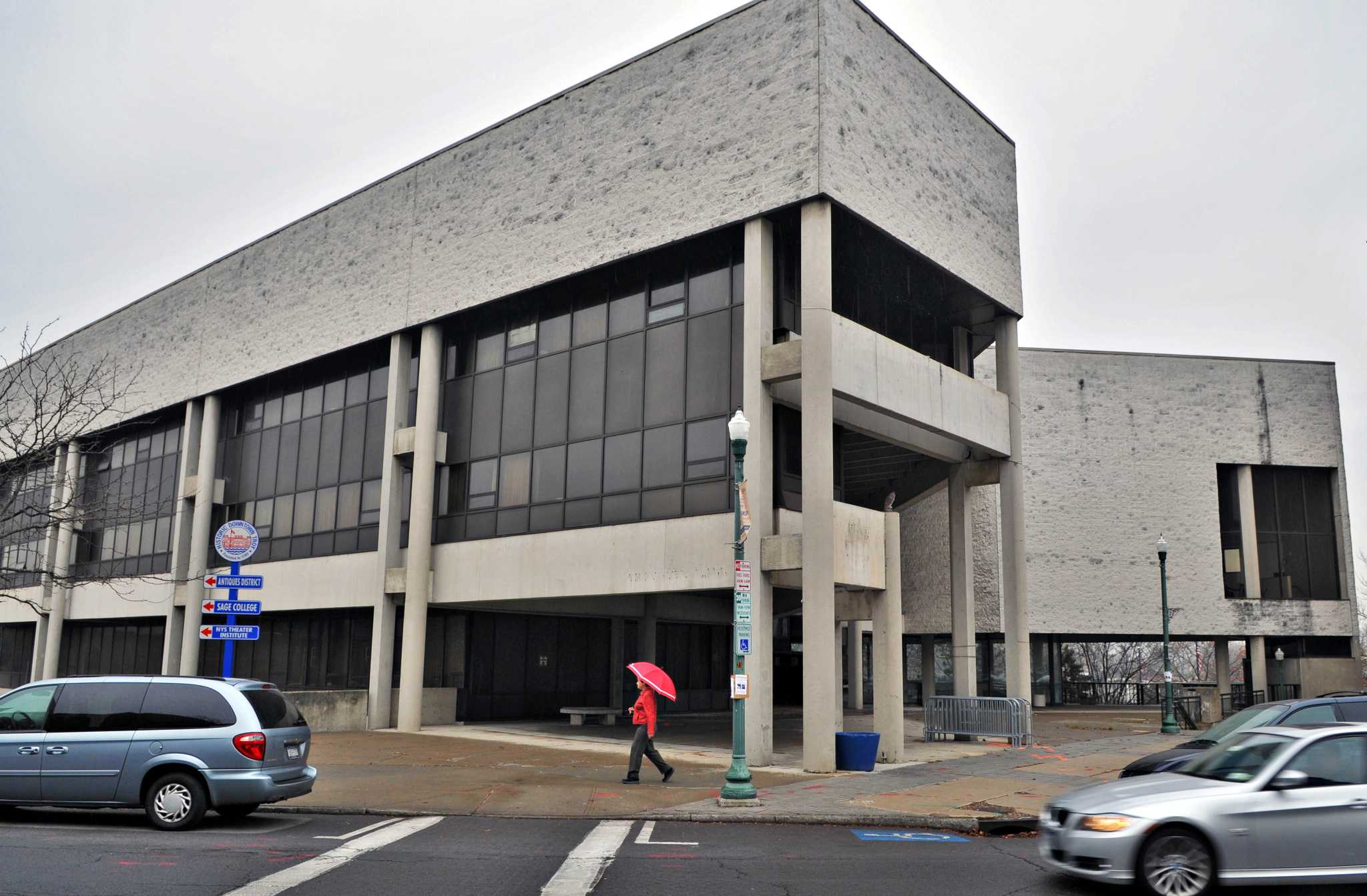 Churchill Troy City Hall replacement looks too familiar