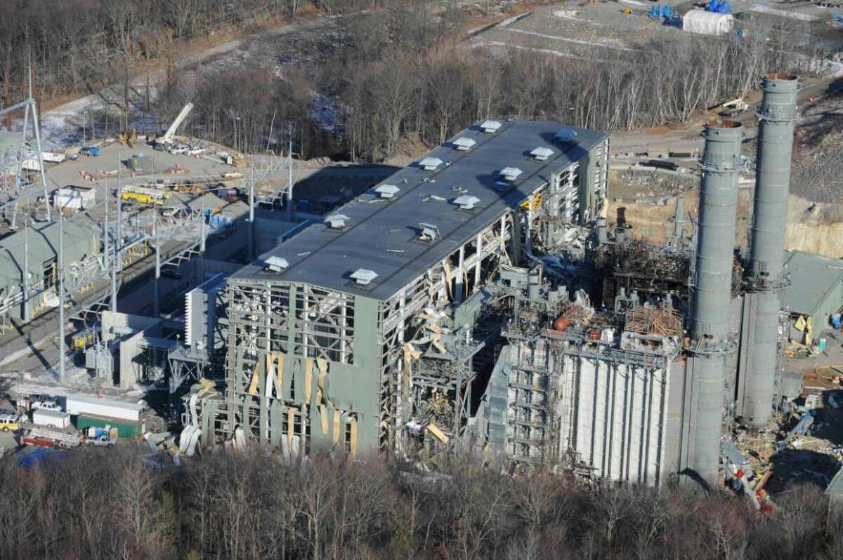 At least 5 dead in power plant explosion