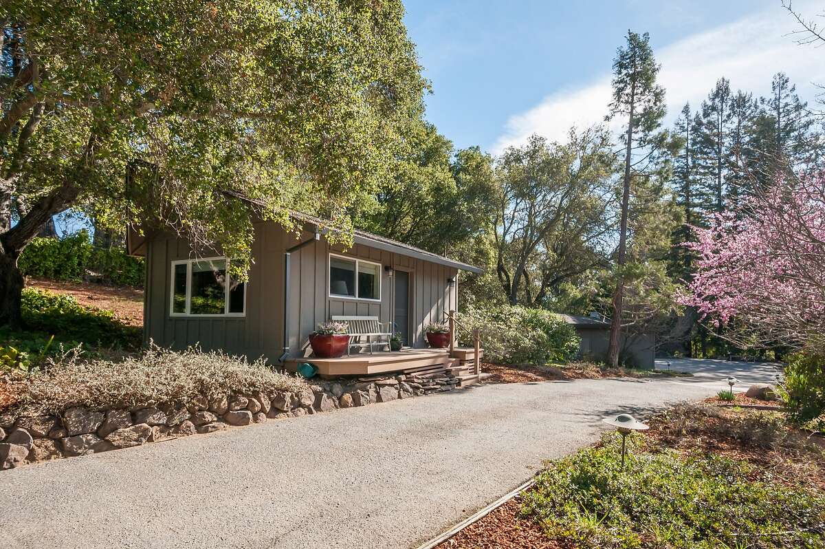 Updated midcentury modern in Woodside on more than an acre