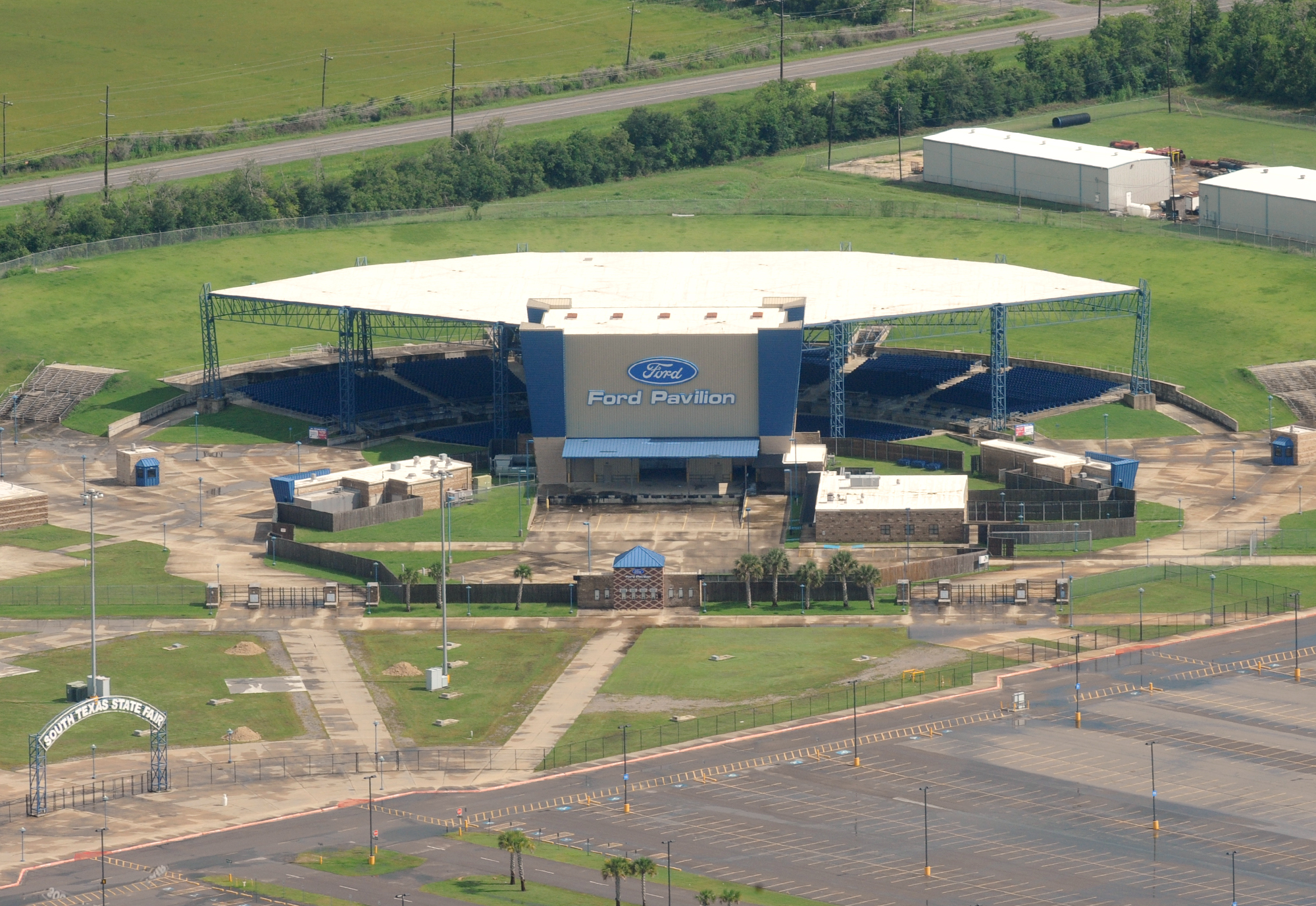 Hotel water park closer to a home at Ford Park