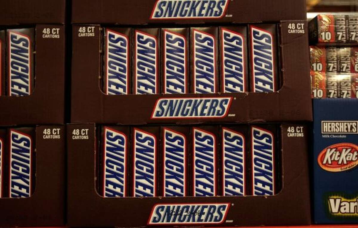 Snickers "Lots of classic malt flavors. Cut back the chocolate and caramel sweetness with drier complimentary flavors of 512 Nut Brown."