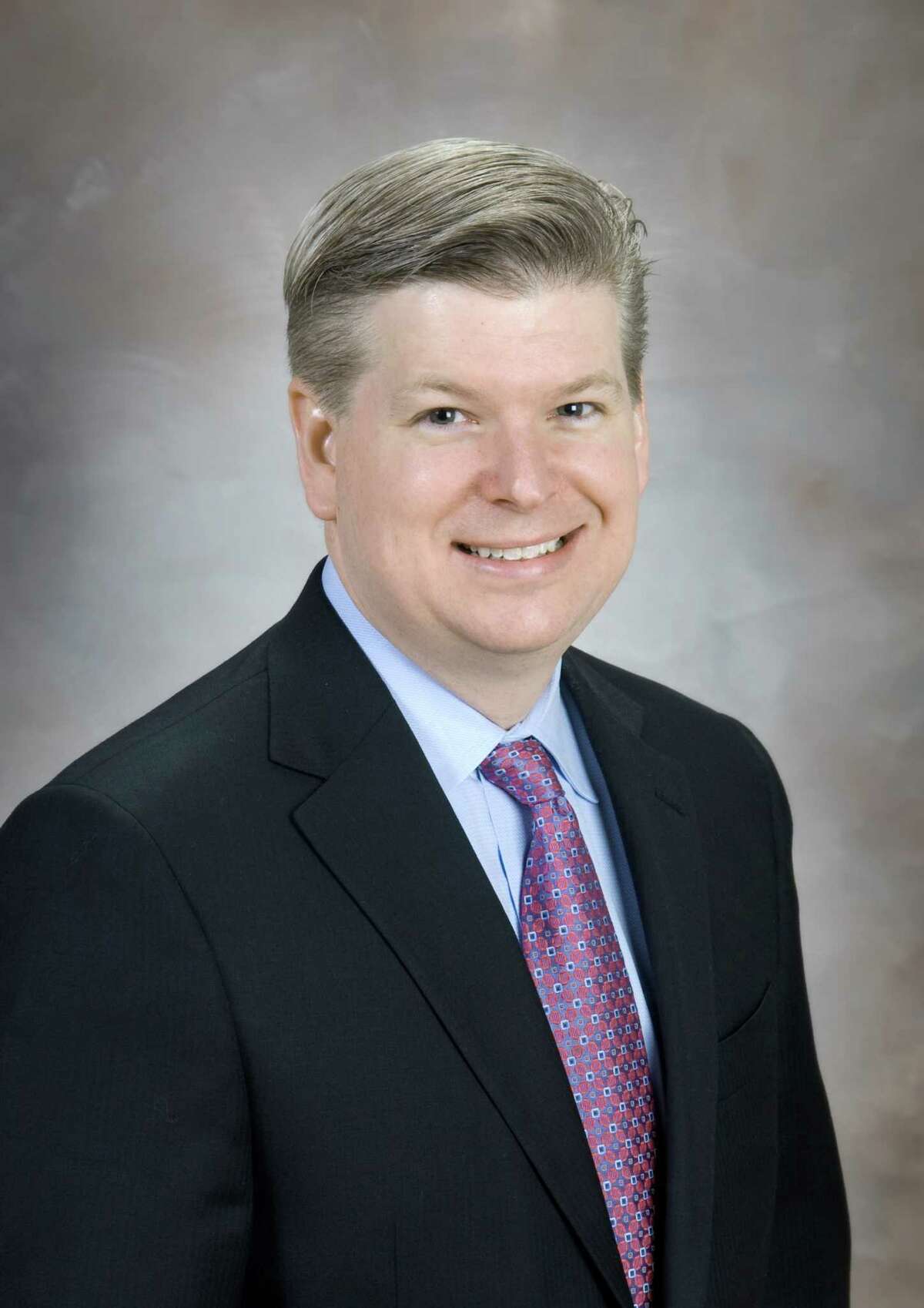Dr. Erik Wilson is medical director of bariatric surgery at Memorial Hermann Texas Medical Center and Chief of Elective General Surgery for the University of Texas Health Science Center at Houston.