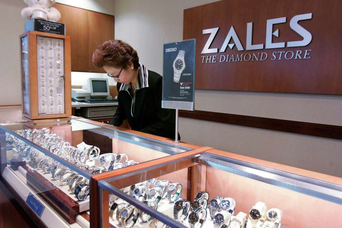 Jewelers rings up purchase of Zale Corp.