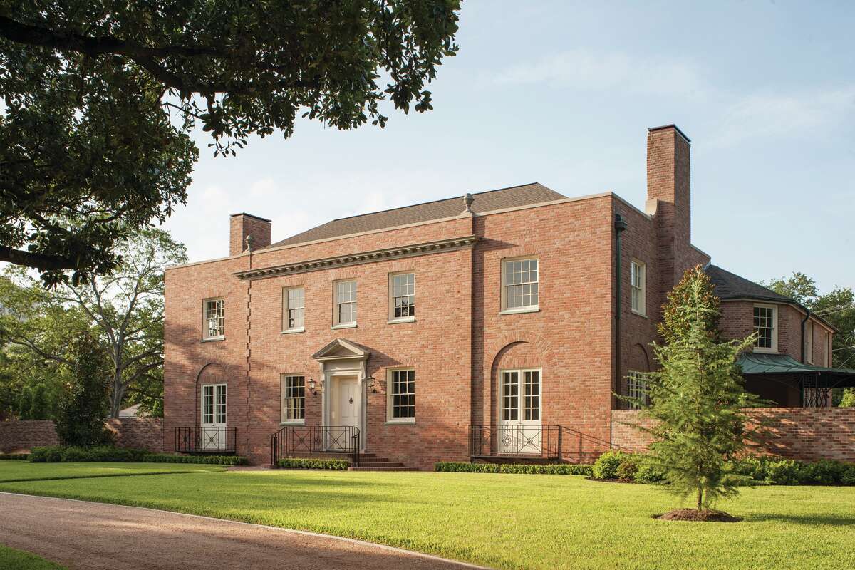 City to Broadacres Photography must be allowed