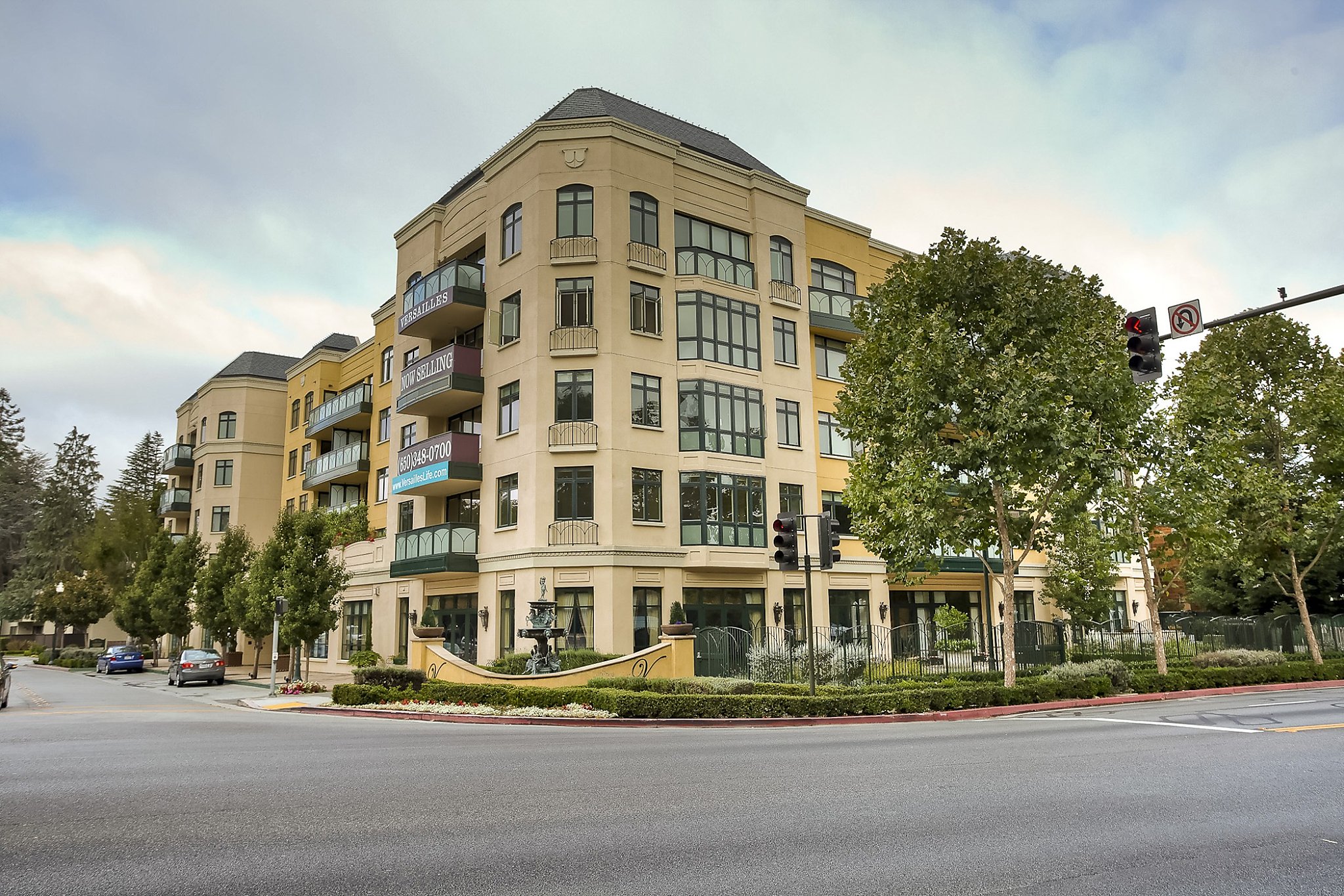 Price Point Property Price Point: $1.025 million