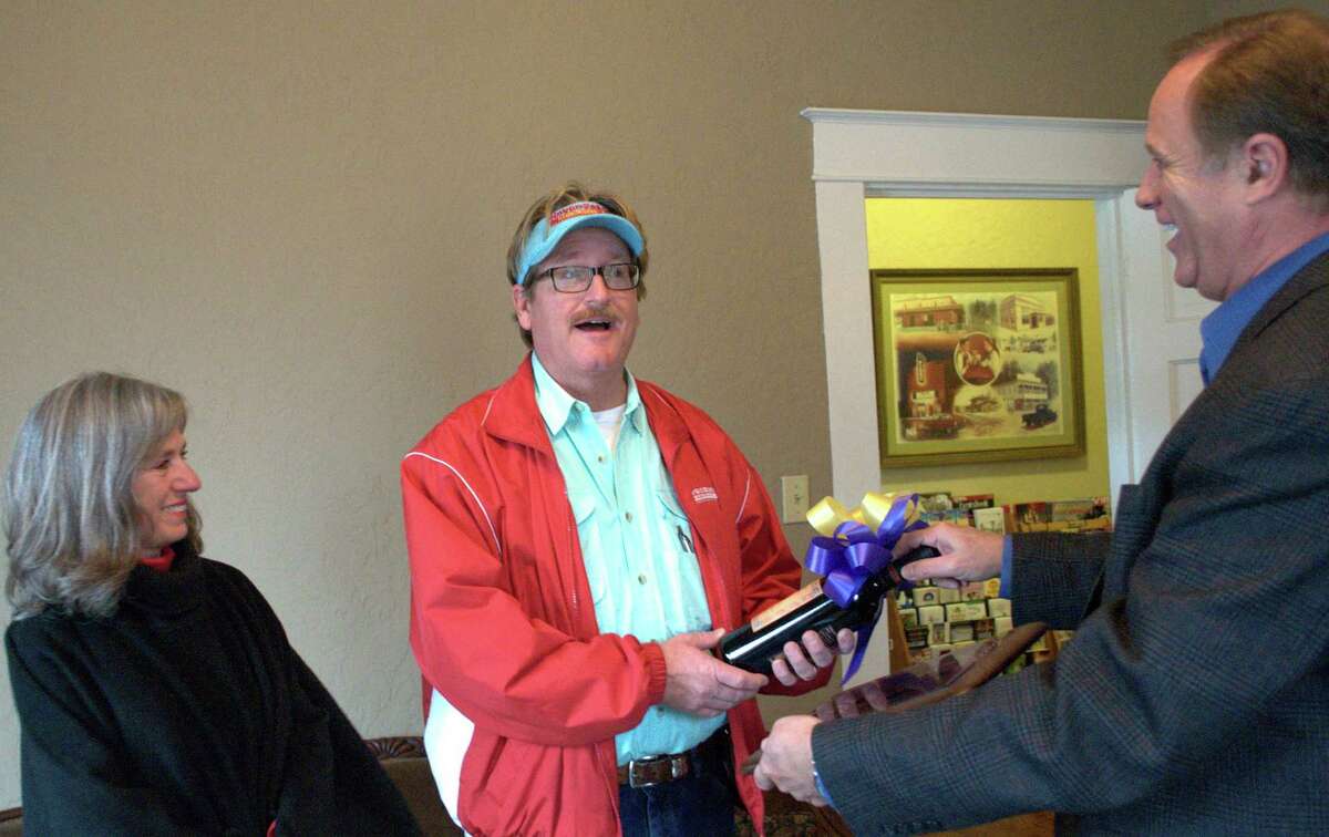 Silsbee lauds top citizen and business