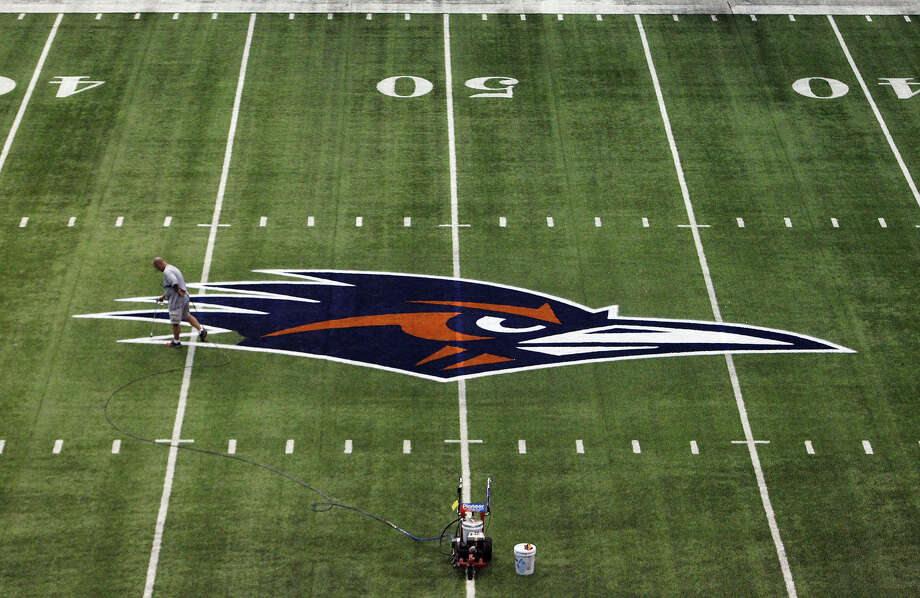 touch on the image of the utsa mascot on the football field at