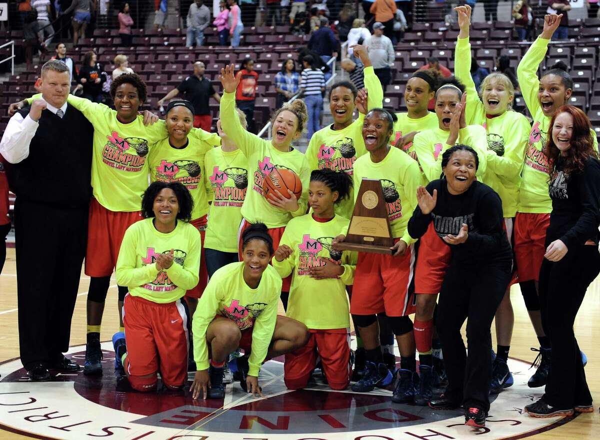 Manvel, Cy Woods advance to girls regional basketball final