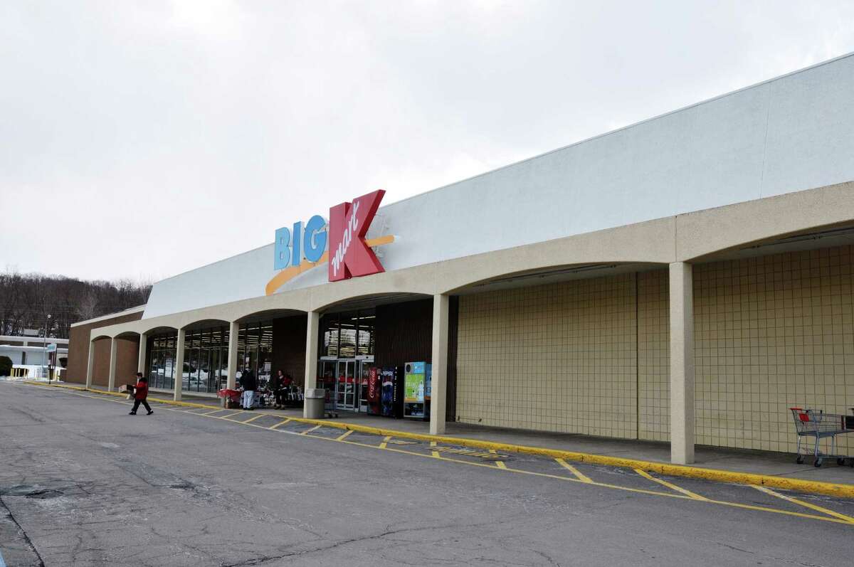 Kmart's 5 remaining stores to stay open