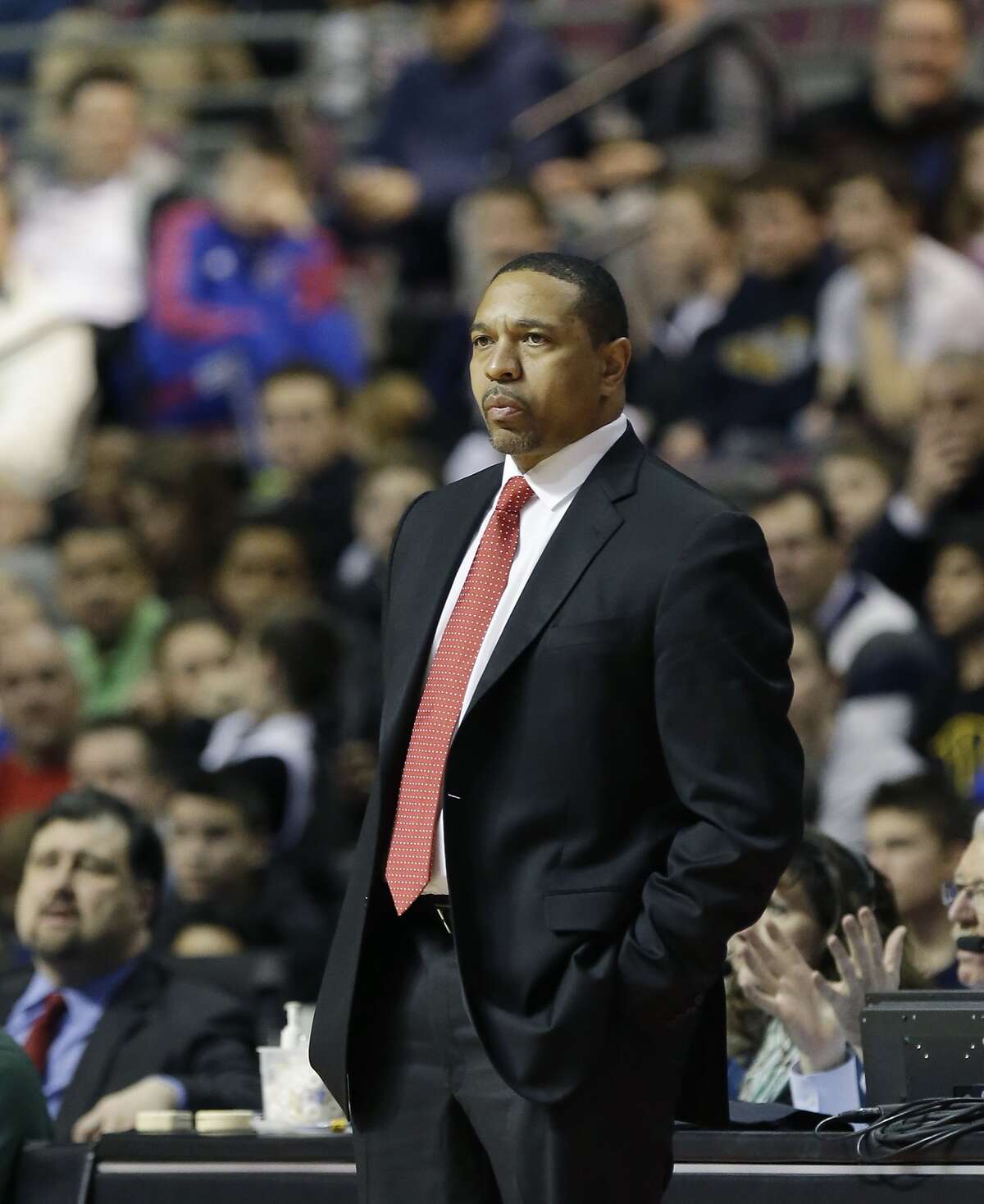 Warriors' bench comes up big in win over Pistons