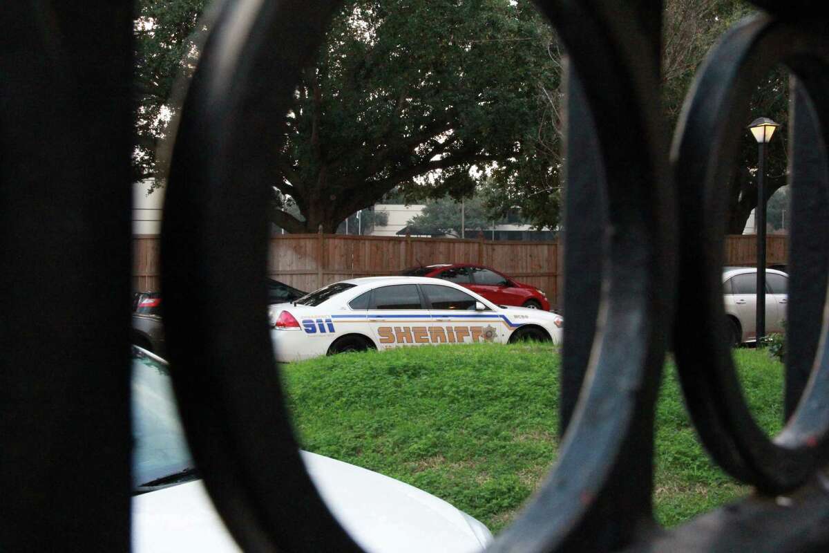 Abbott, Houston DA announce domestic violence sweep