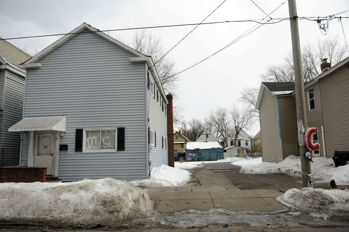 Round 2 in Schenectady's fight against blight