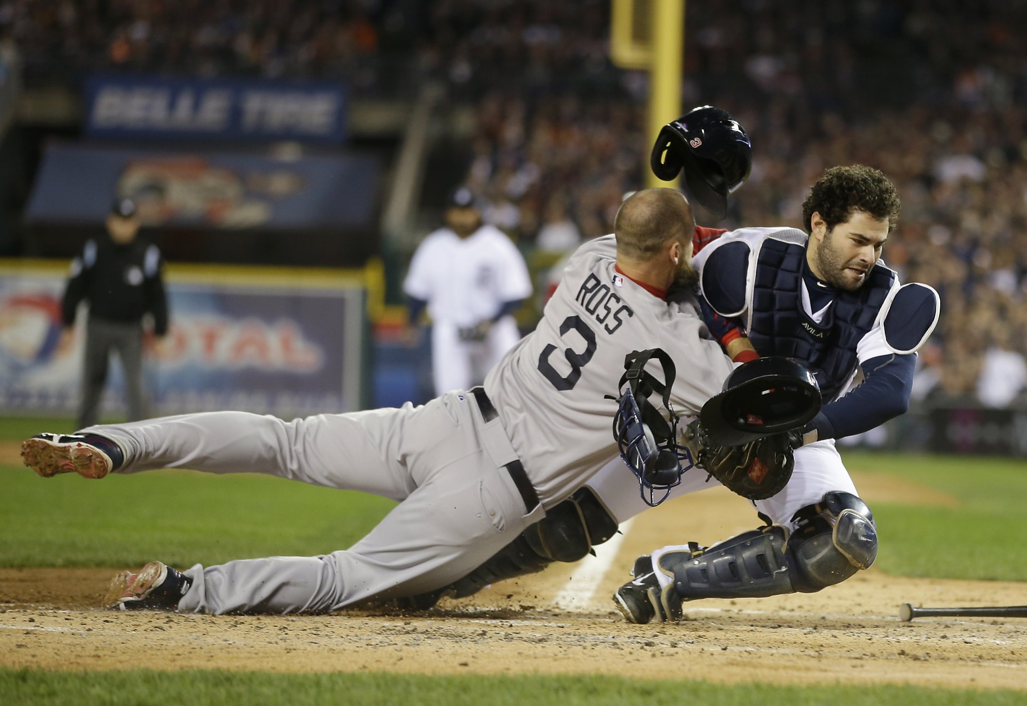 Red Sox catcher David Ross on ball from World Series' final out