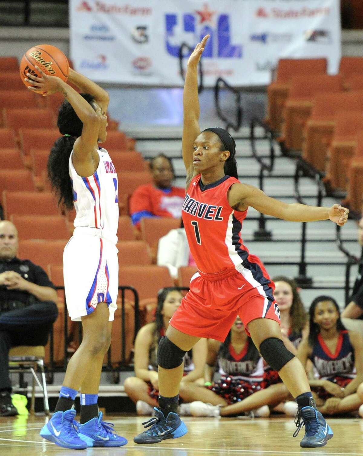 Manvel, Cy Woods advance to girls regional basketball final