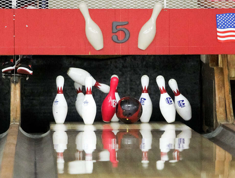 texas station casino bowling league on sundays
