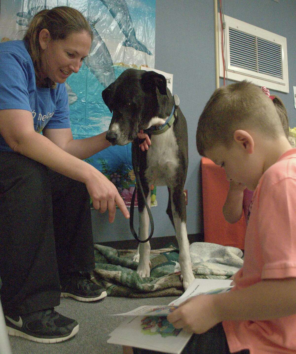 Paws 4 Love of Southeast Texas uses kind dogs to provide encouragement