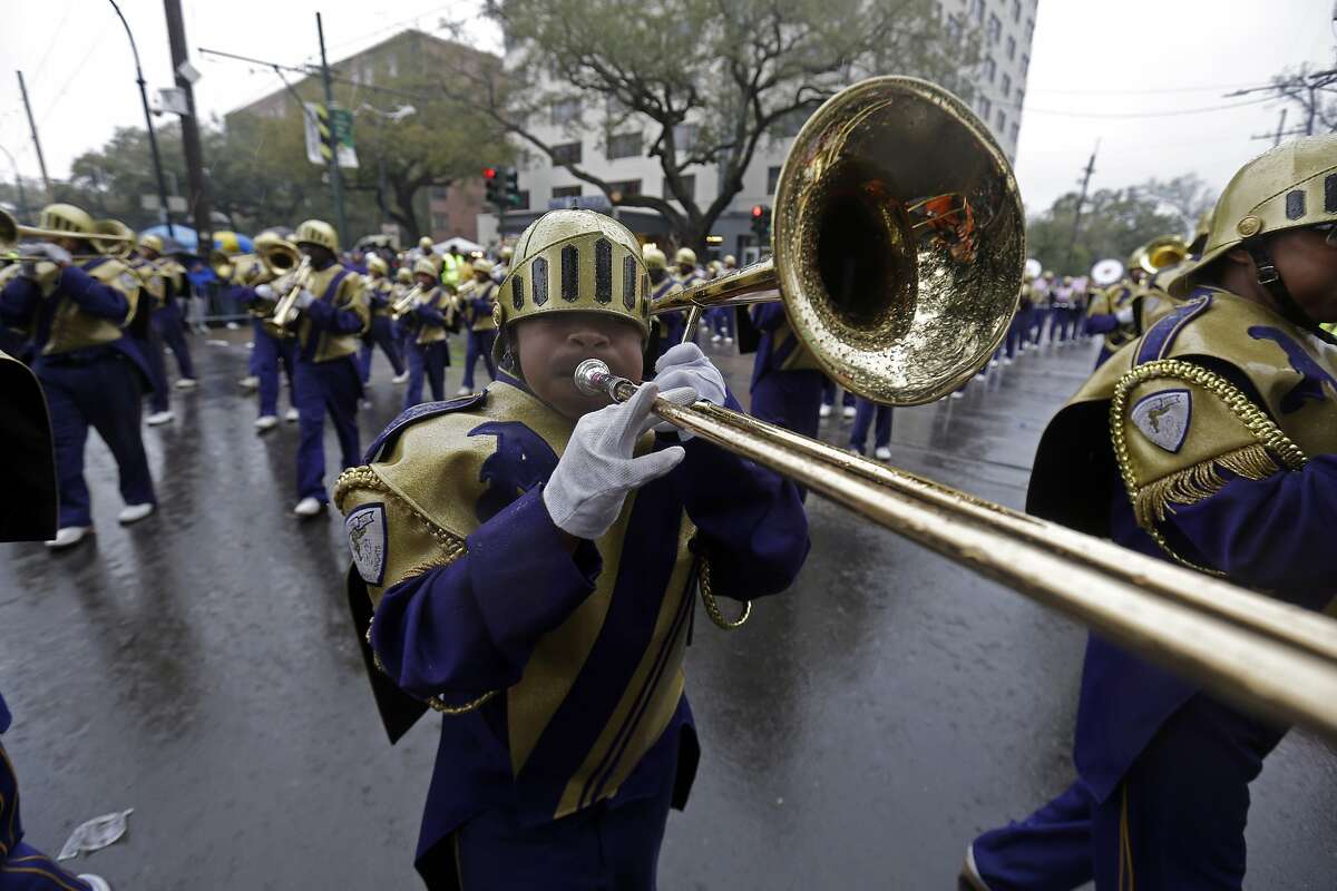 mardi gras bombers band