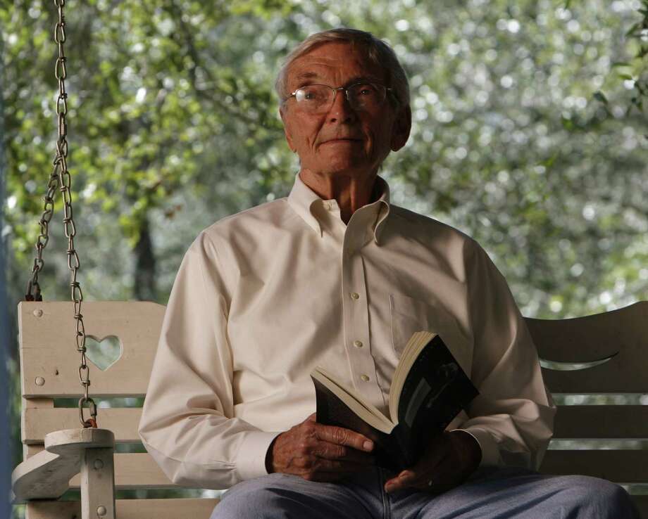 Leon Hale photo gallery - Houston Chronicle