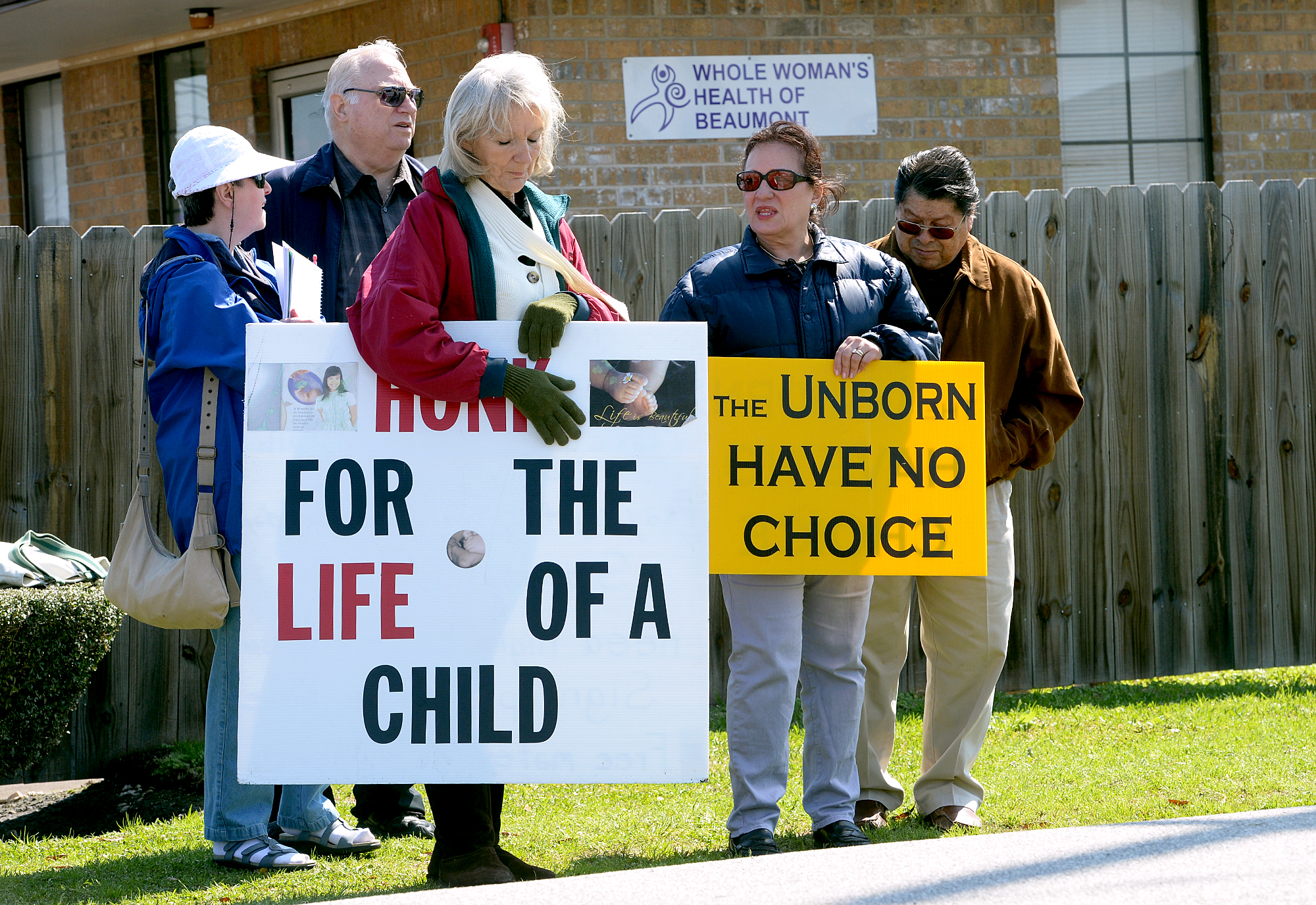 Abortion clinic worker I m scared to see what s going to happen