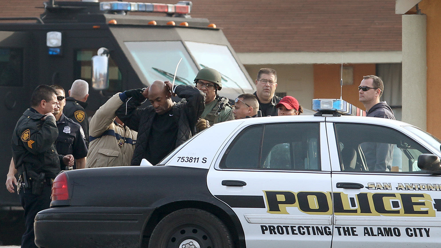 Barricaded Robbery Suspect Surrenders After Standoff At South Side Motel 