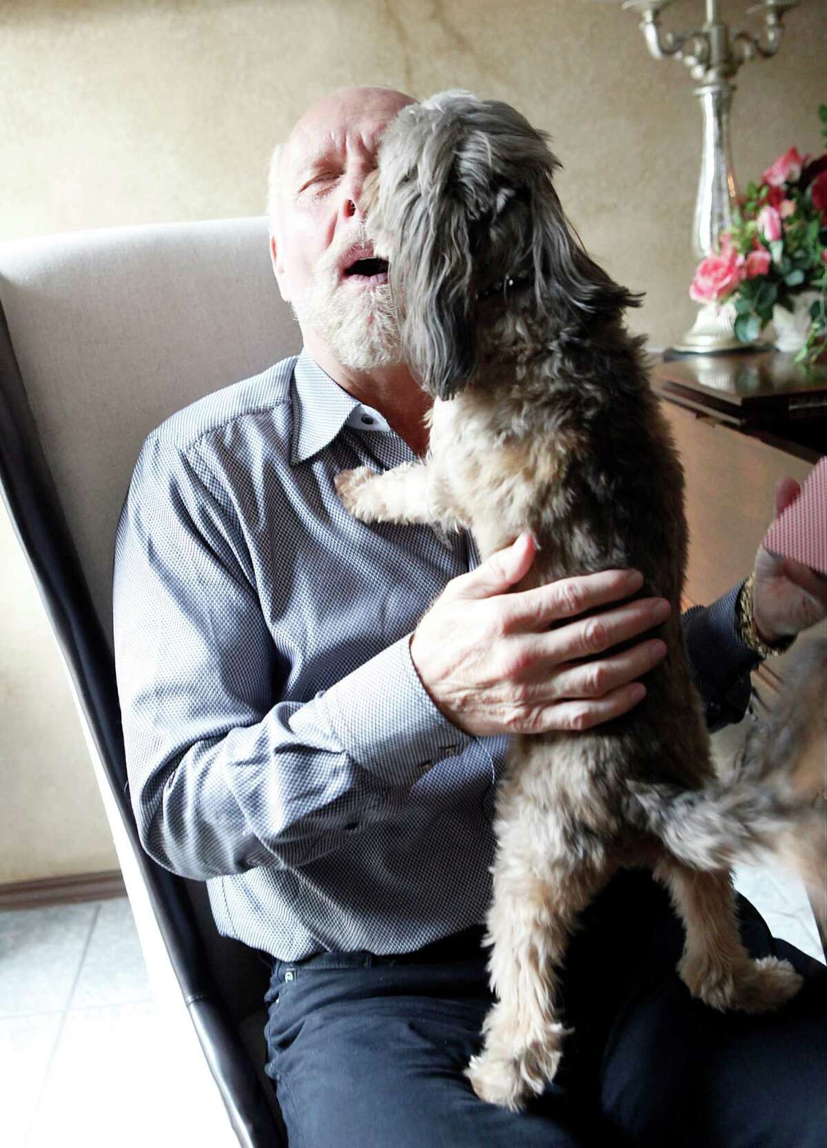 Blind San Antonio card magician focus of new documentary