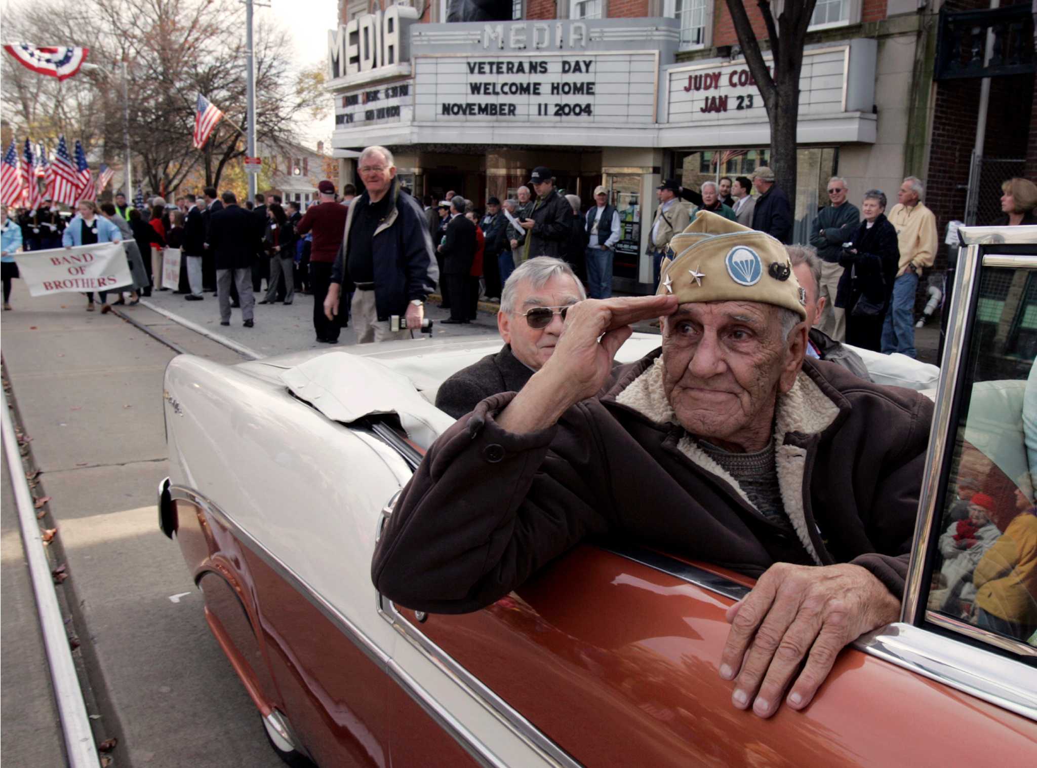'Band of Brothers' veteran William Guarnere dies at 90