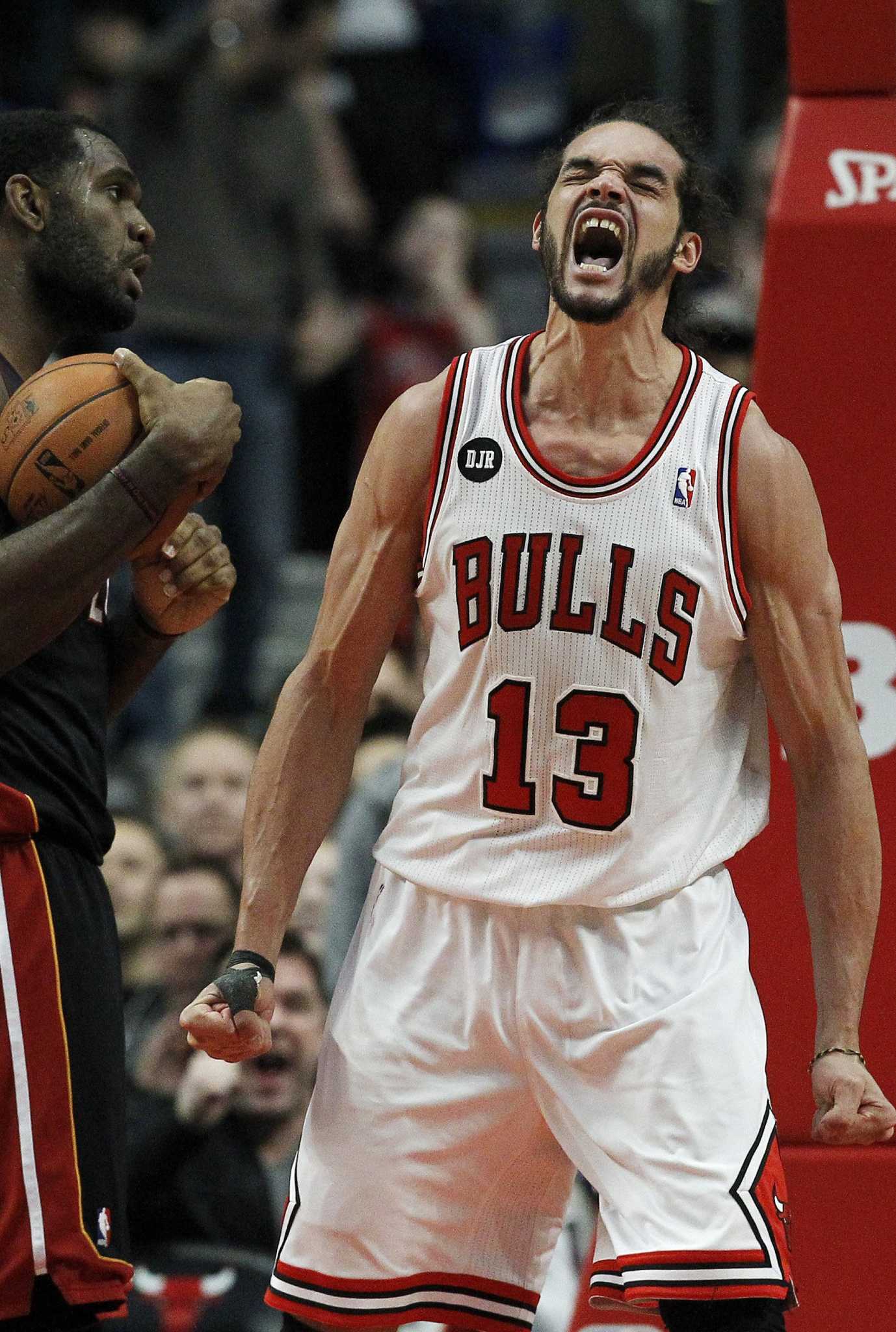 Chicago Bulls NBA Basketball #13, Noah T-Shirt