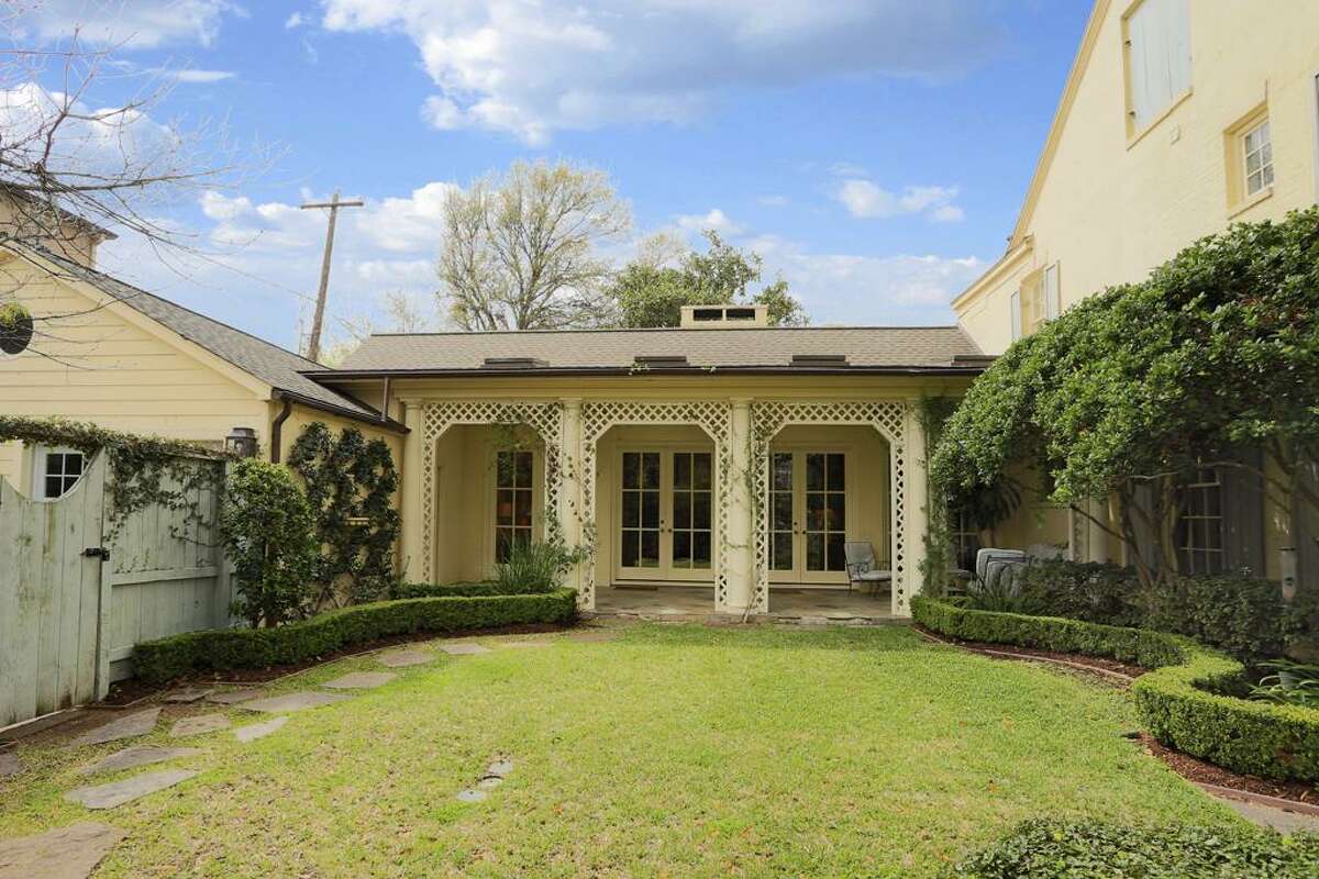 Houston home is like a lifesized dollhouse