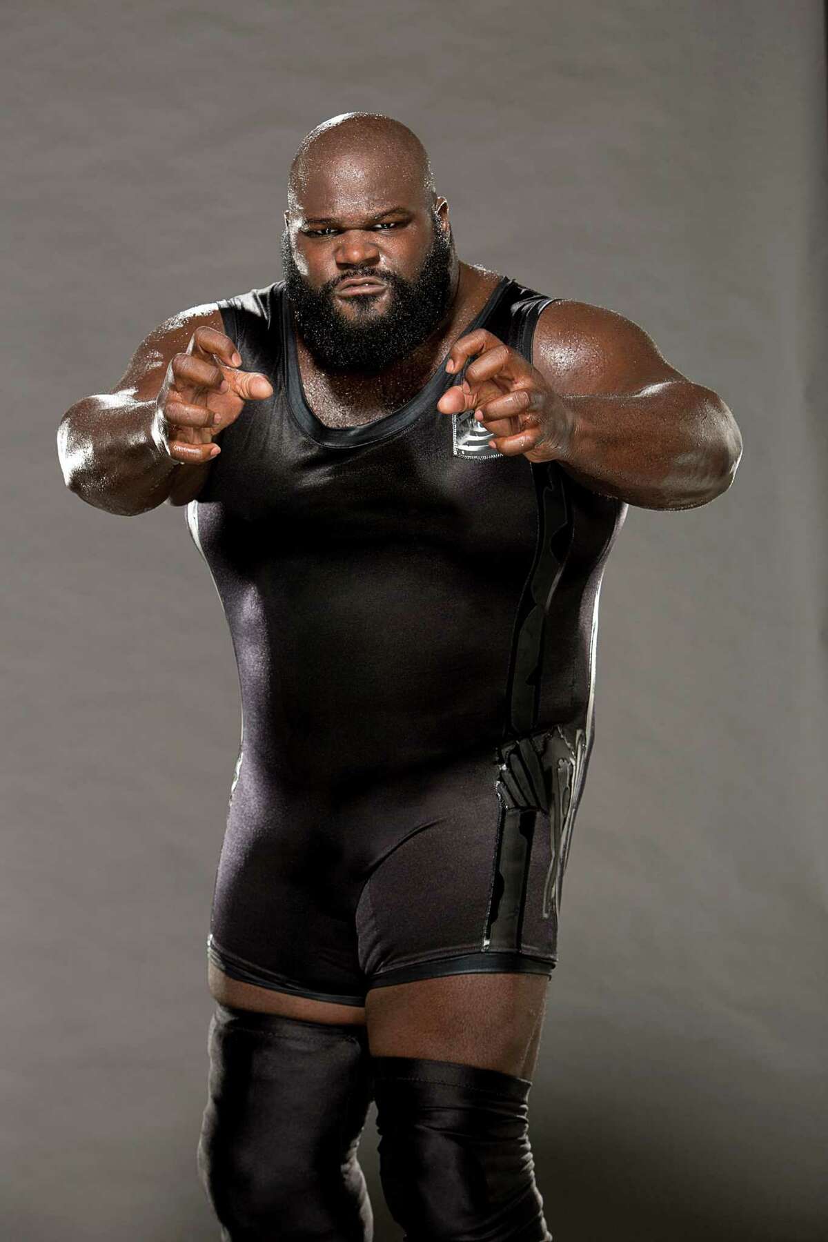 Mark Henry, WWE Superstars, slamming into Bridgeport on 'Road to